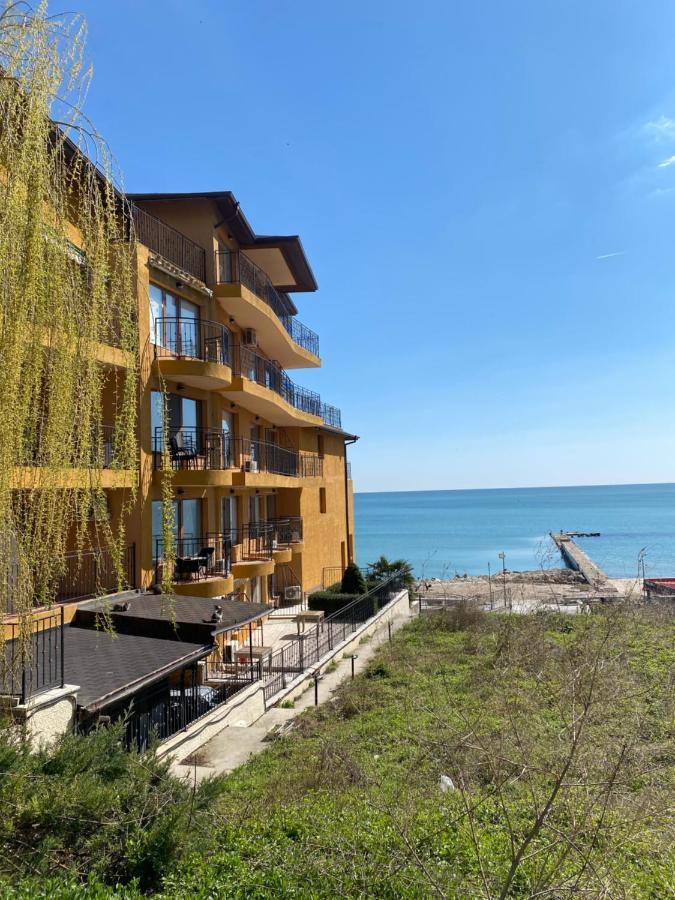 Студио Хармония -Supreme Apartments-Балчик エクステリア 写真